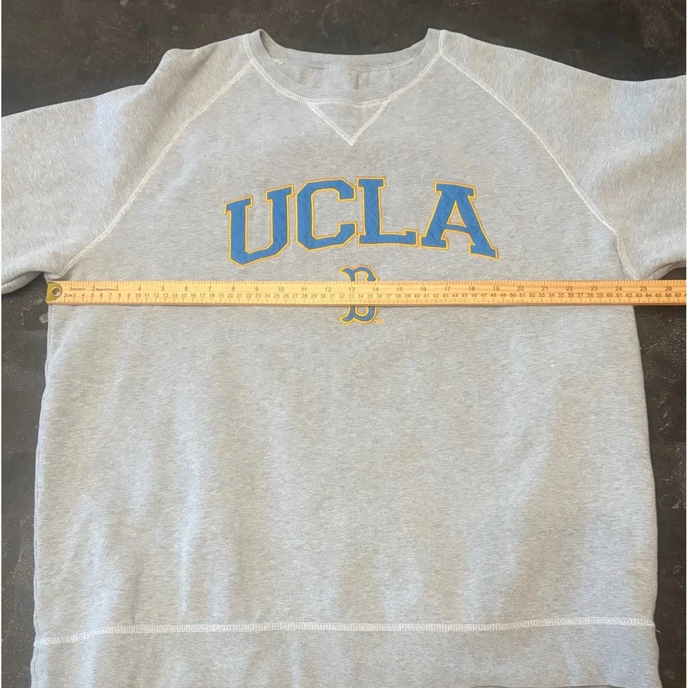 UCLA Bruins Crewneck Sweatshirt Gray Raglan Pullover Men XL RN134456